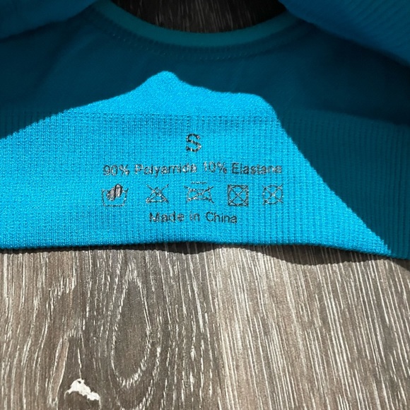 NWOT padded sports bra - Picture 2 of 2